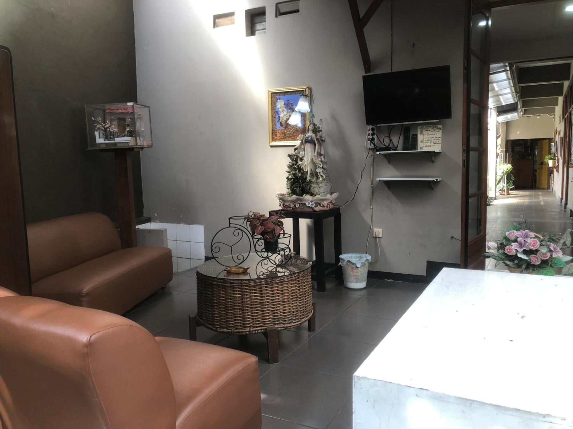 De Riau Guesthouse Бандунг Екстер'єр фото