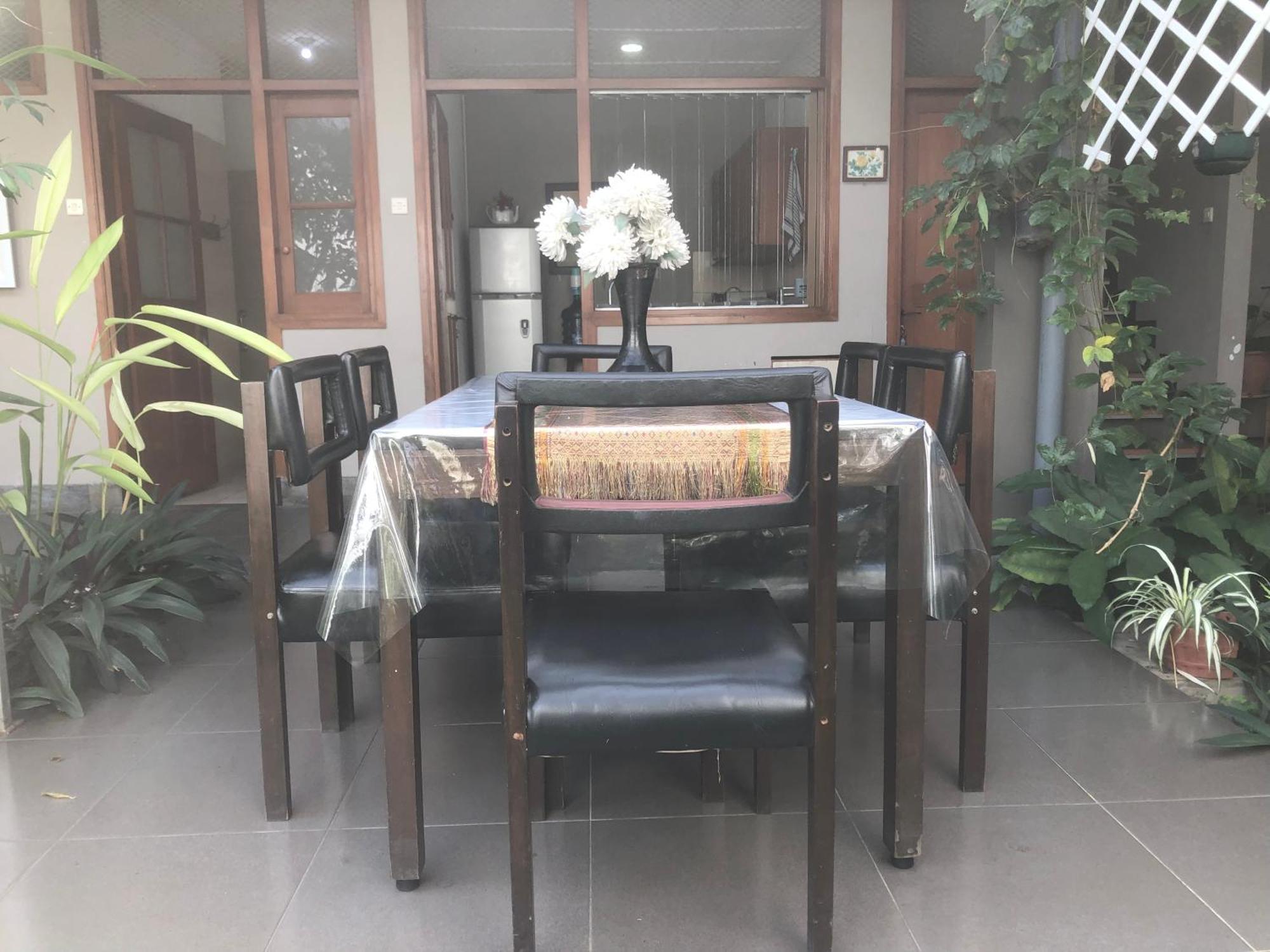 De Riau Guesthouse Бандунг Екстер'єр фото